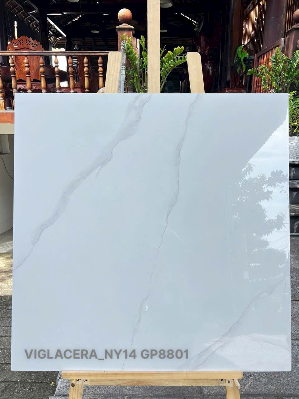 Gạch ốp lát 80x80cm Viglacera -5103