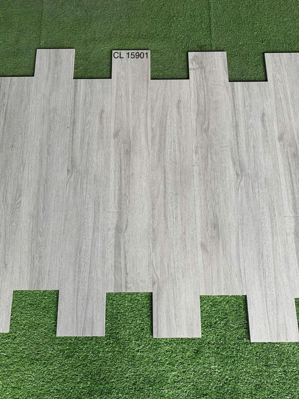 Gạch gỗ 15x90cm -5204