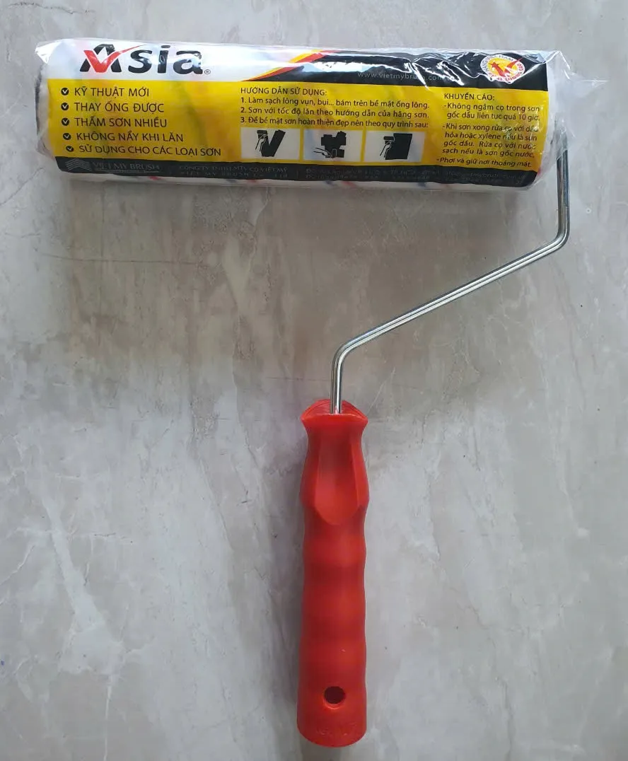 Cọ Lăn Sơn Asia 230cm cán đỏ-2492