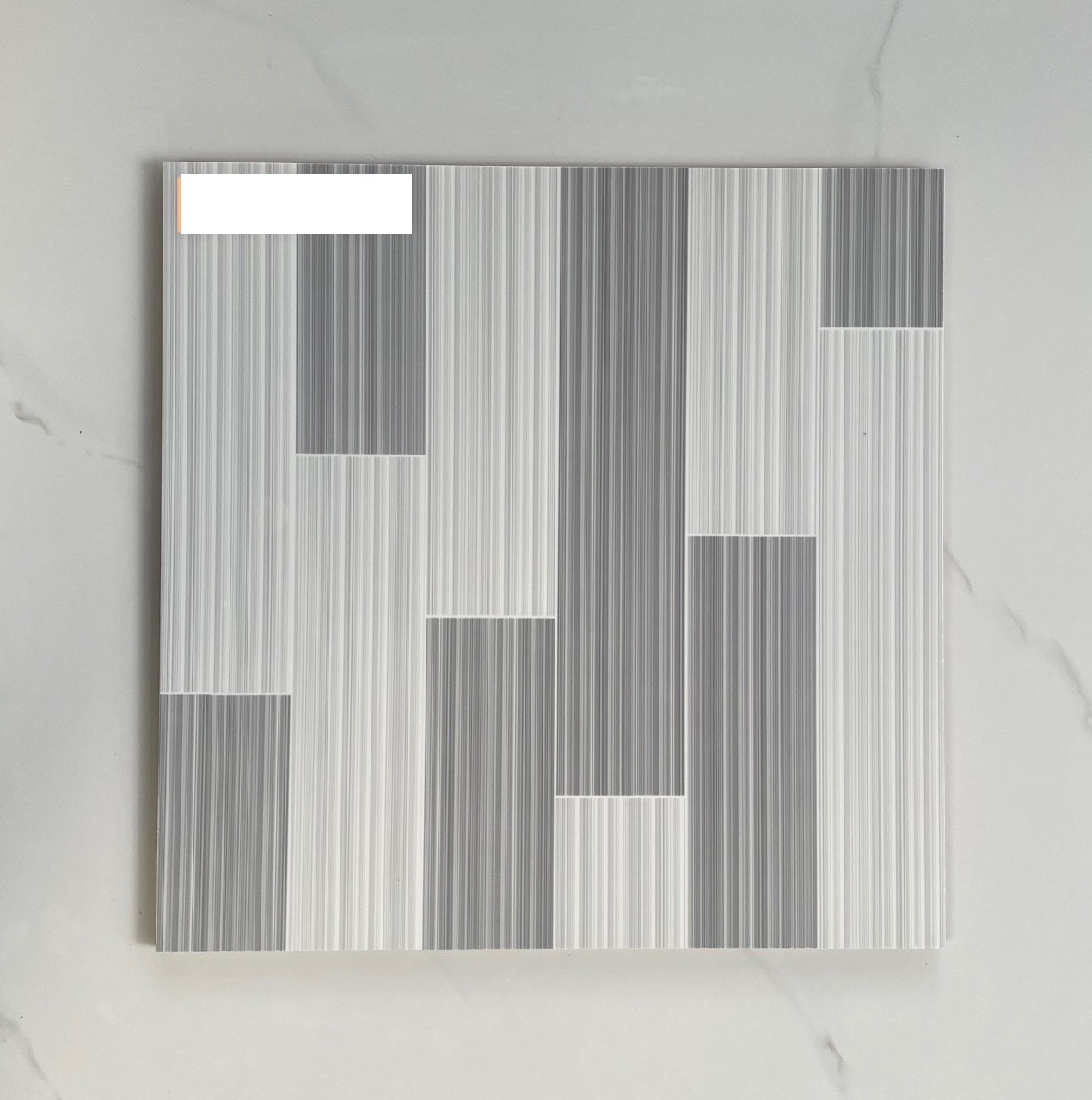 Gạch lát nền 50x50cm Hùng Anh-1994