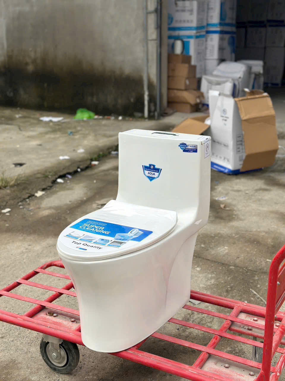 Bồn Cầu Liền Khối AQUA-5679